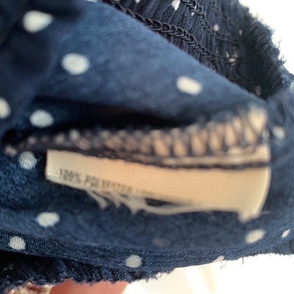 Abercrombie & Fitch Navy and White Polka Dot Top Medium - Picture 9 of 9